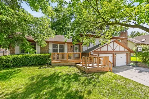 4408 Rainbow Ct, Saint Joseph, MO 64506