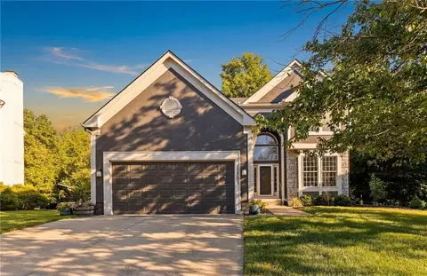 12705 W 125th St, Overland Park, KS 66213