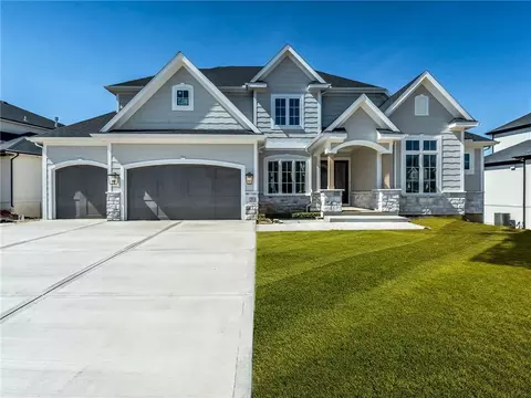 16924 Futura St, Overland Park, KS 66085
