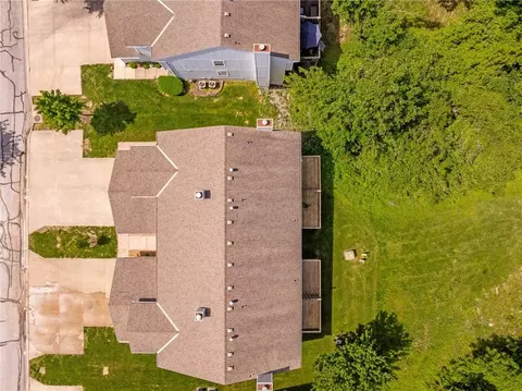 View/Area - 4612 NE Whispering Winds Dr #A, Lees Summit, MO 64064 photo 3 of 4