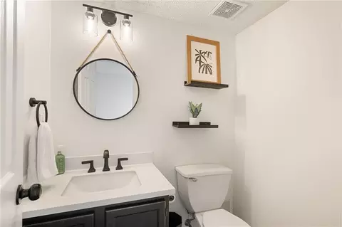 Bath - 4612 NE Whispering Winds Dr #A, Lees Summit, MO 64064 photo 1 of 5