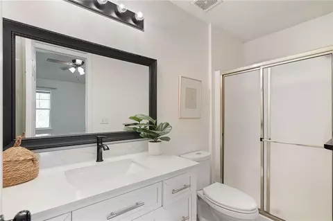 Bath - 4612 NE Whispering Winds Dr #A, Lees Summit, MO 64064 photo 2 of 5