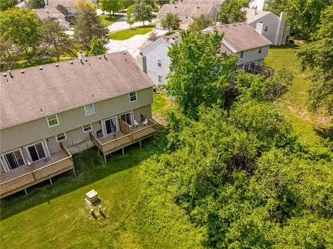 View/Area - 4612 NE Whispering Winds Dr #A, Lees Summit, MO 64064 photo 1 of 4