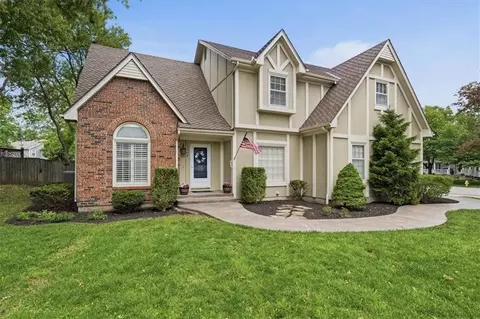 14904 W 145 St, Olathe, KS 66062