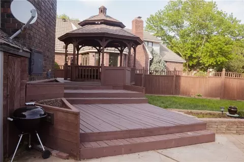 Exterior - 16701 E George Franklyn Dr, Independence, MO 64055 photo 3 of 7