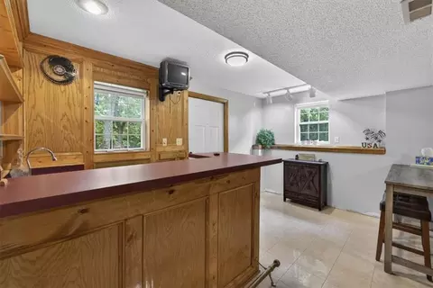 Entry Way - 908 NE Michael Dr, Lees Summit, MO 64086 photo 3 of 3