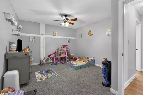 Bedroom - 908 NE Michael Dr, Lees Summit, MO 64086 photo 7 of 11