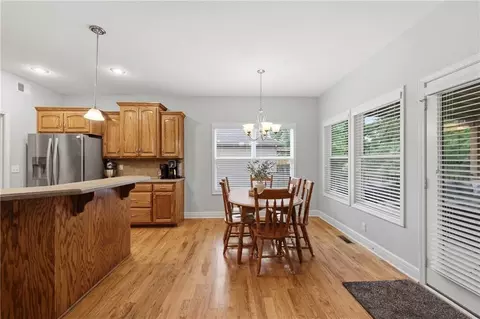 Dining - 19617 E 18th Ter, Independence, MO 64057 photo 1 of 2