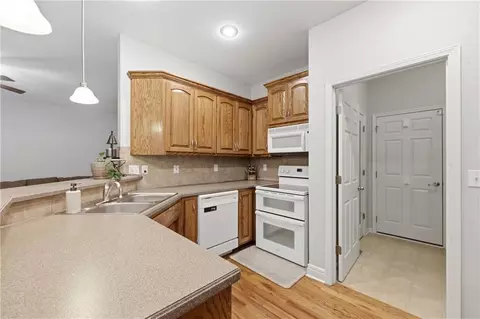 Kitchen - 19617 E 18th Ter, Independence, MO 64057 photo 1 of 3