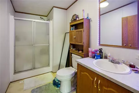 Bath - 509 N Sherman St, Wheeling, MO 64688 photo 2 of 2
