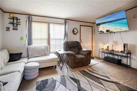 Living - 509 N Sherman St, Wheeling, MO 64688 photo 1 of 1