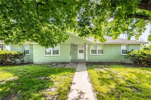 1845 Ewing Ave, Kansas City, MO 64126