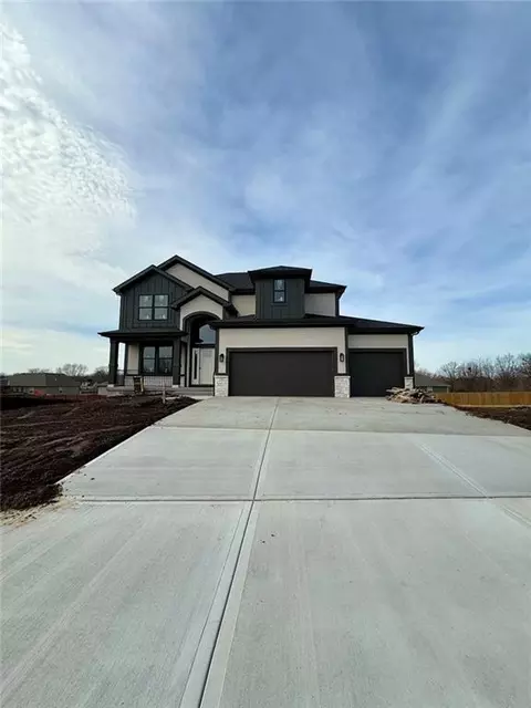 12419 Morgan St, Excelsior Springs, MO 64024