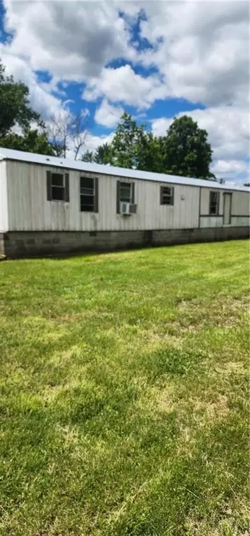 8315 NW High St, Amsterdam, MO 64723