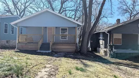 3403 E 62nd St, Kansas City, MO 64130
