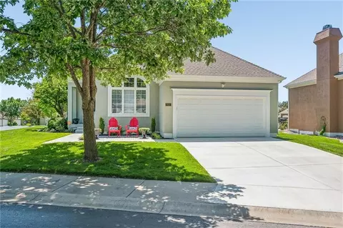 801 W 132nd Ter, Kansas City, MO 64145