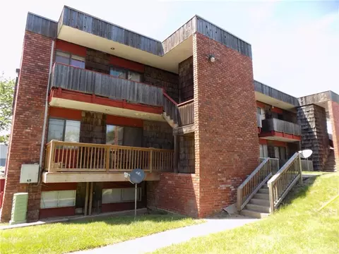 622 Schwarz Rd, Lawrence, KS 66049 photo 3
