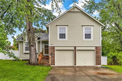 503 Sunrise Dr, Belton, MO 64012