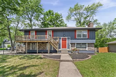 1408 Gambrell St, Greenwood, MO 64034