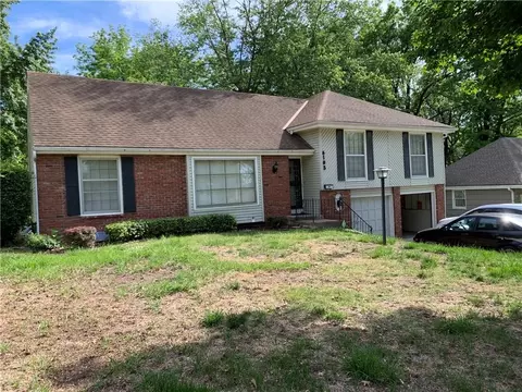 6103 E 109th Ter, Kansas City, MO 64134