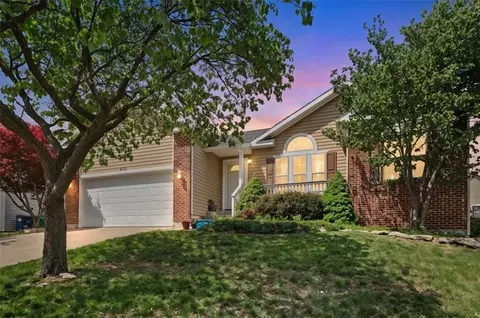 1501 Fox Run Trl, Platte City, MO 64079