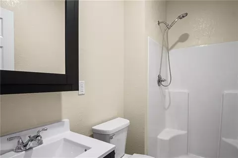 Bath - 717 S 5th St, Atchison, KS 66002 photo 3 of 3