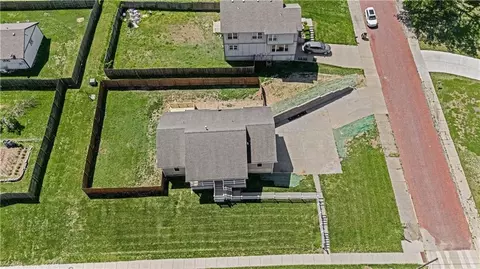 View/Area - 717 S 5th St, Atchison, KS 66002 photo 2 of 4