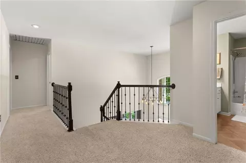 Entry Way - 5816 NE Ruby Ct, Lees Summit, MO 64064 photo 4 of 4
