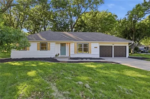 10408 Beverly Dr, Overland Park, KS 66207