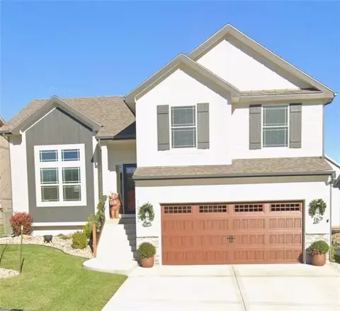 16172 Giorgia St, Kansas City, MO 64152