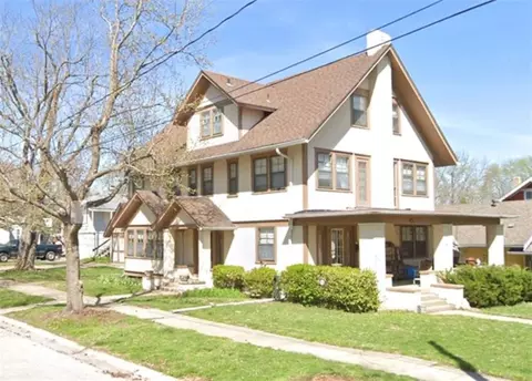 44 W 58th Ter, Kansas City, MO 64113