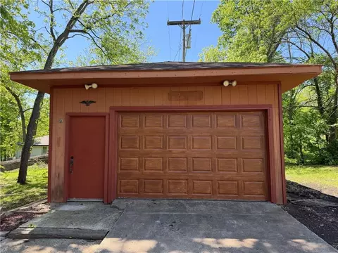 Other - 875 Kendall Rd, Peculiar, MO 64078 photo 20 of 24