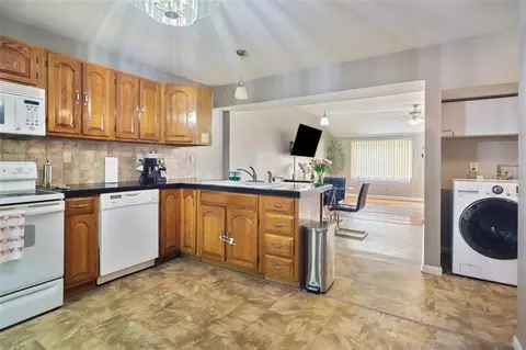 Kitchen - 520 E Fair St, Independence, MO 64055 photo 3 of 3