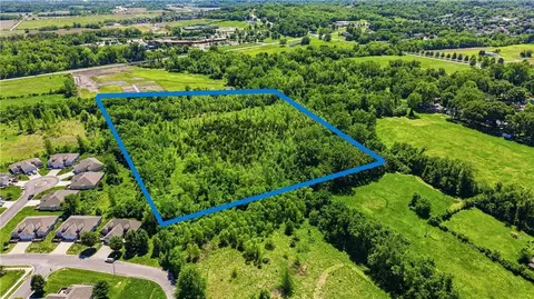 1300 S Van Maele Rd, Independence, MO 64057