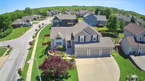 10727 N Lane Ave, Kansas City, MO 64157