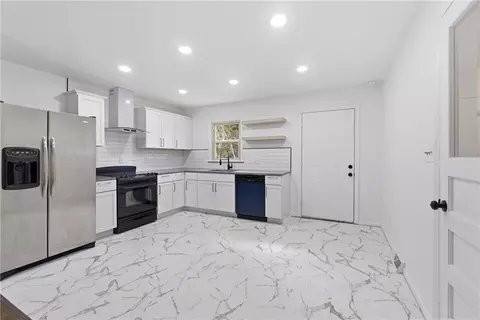 6224 Longwood Ave, Kansas City, KS 66104