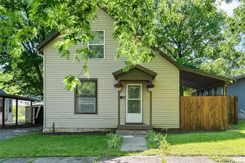 431 S Poplar St, Ottawa, KS 66067