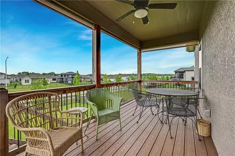 15320 W 173rd St, Olathe, KS 66062