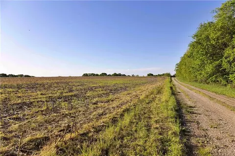 170 Th St, Gallatin, MO 64640 photo 3