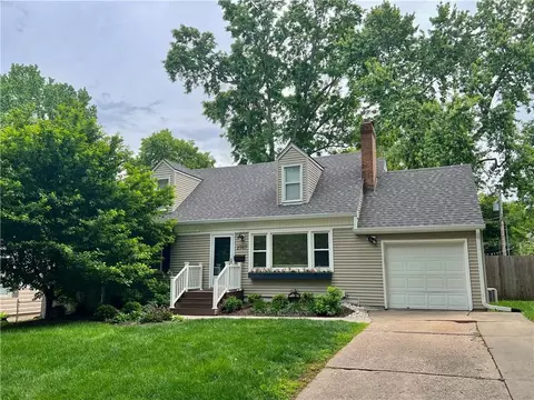 2507 W 79th Ter, Prairie Village, KS 66208