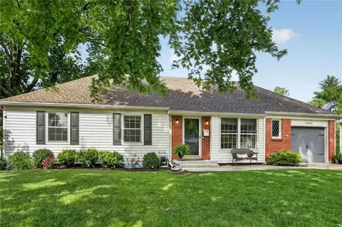 9640 Hayes St, Overland Park, KS 66212