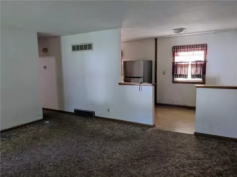 3016 Porter Rd, Independence, MO 64055 photo 4