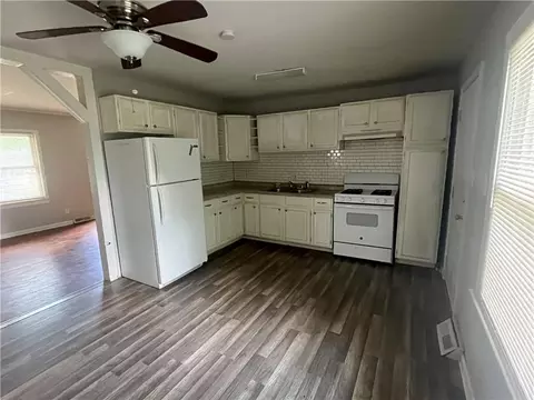 Kitchen - 6010 E 149th St, Grandview, MO 64030 photo 1 of 2