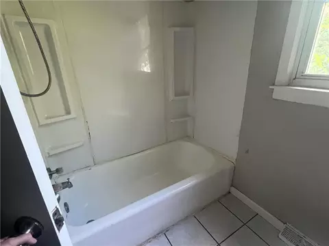 Bath - 6010 E 149th St, Grandview, MO 64030 photo 2 of 2