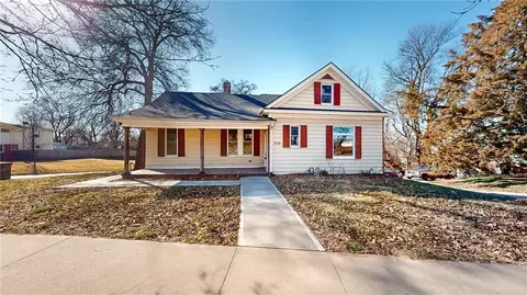 2110 Ashland Ave, Saint Joseph, MO 64506