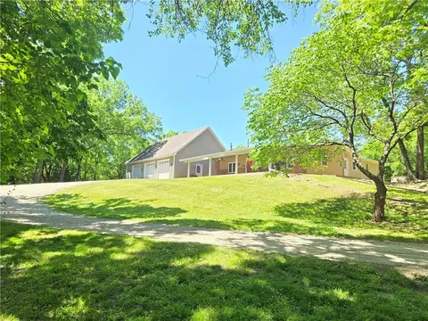 5271 Cr 5350, Cherryvale, KS 67335