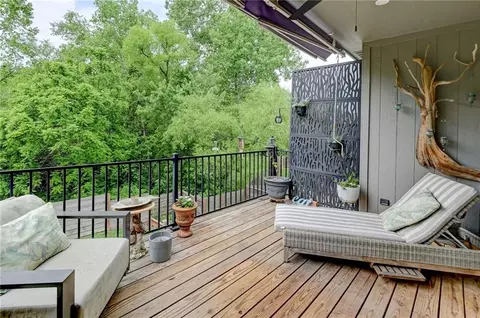Exterior - 415 E 166th Ct, Belton, MO 64012 photo 7 of 15