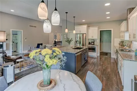 Kitchen - 415 E 166th Ct, Belton, MO 64012 photo 8 of 8