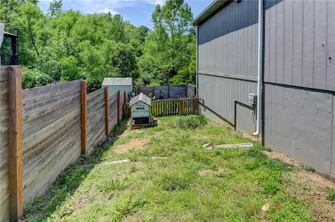 Exterior - 415 E 166th Ct, Belton, MO 64012 photo 13 of 15