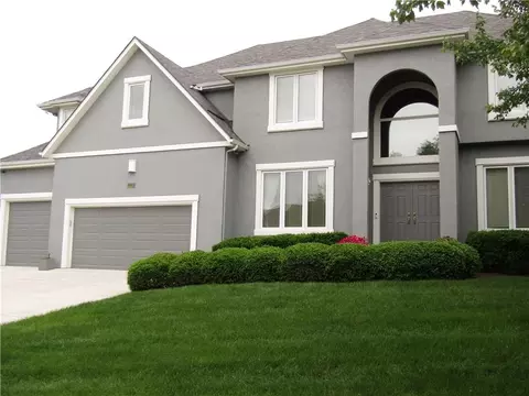 12717 Richards St, Overland Park, KS 66213